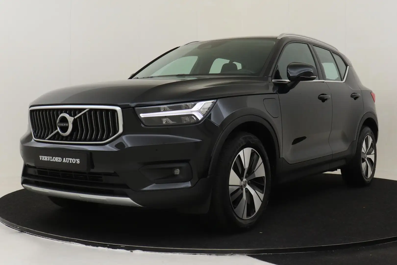 Volvo XC40 T5 PLUG-IN HYBRID BUSINESS PRO -CAMERA|BLIS|KEYLES Noir - 1