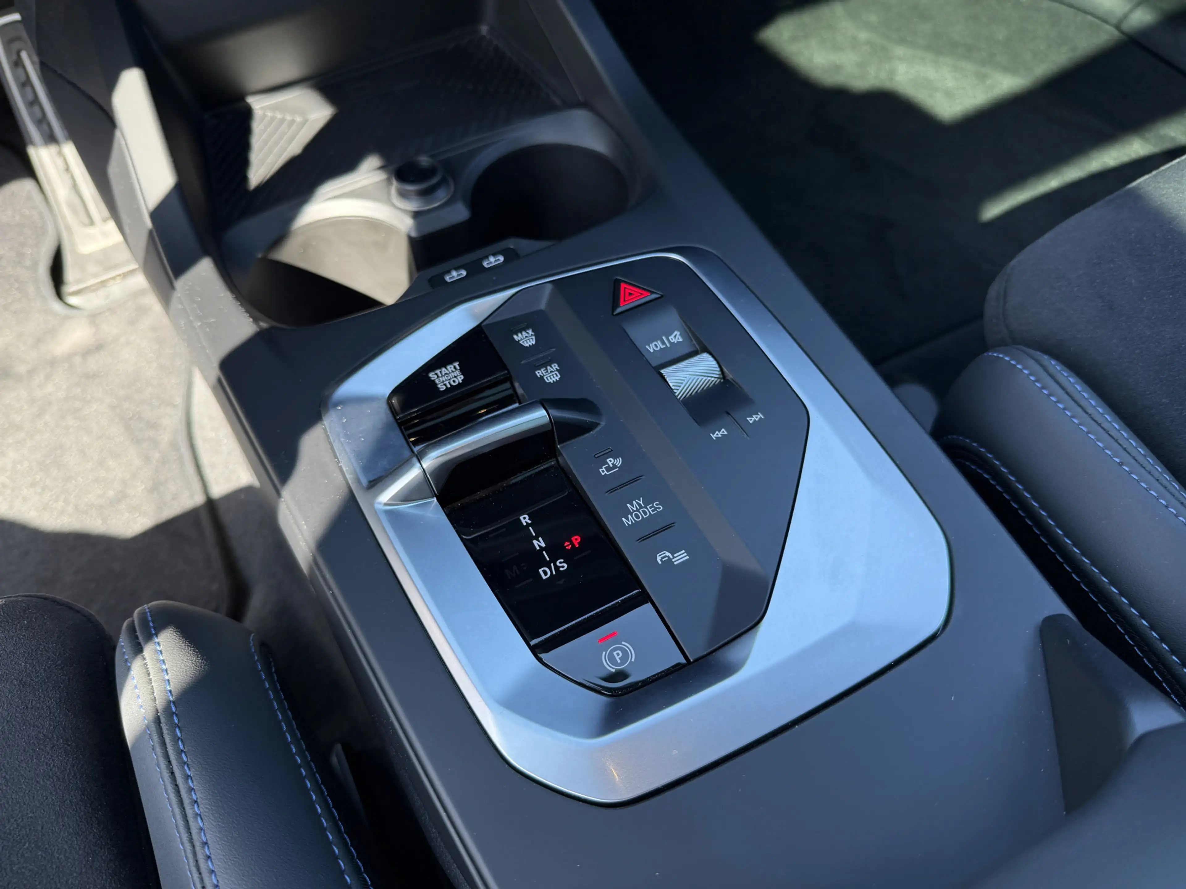 BMW 120 1-serie | M-Sport Pro | Panorama | 19 '' | Camera — photo 13