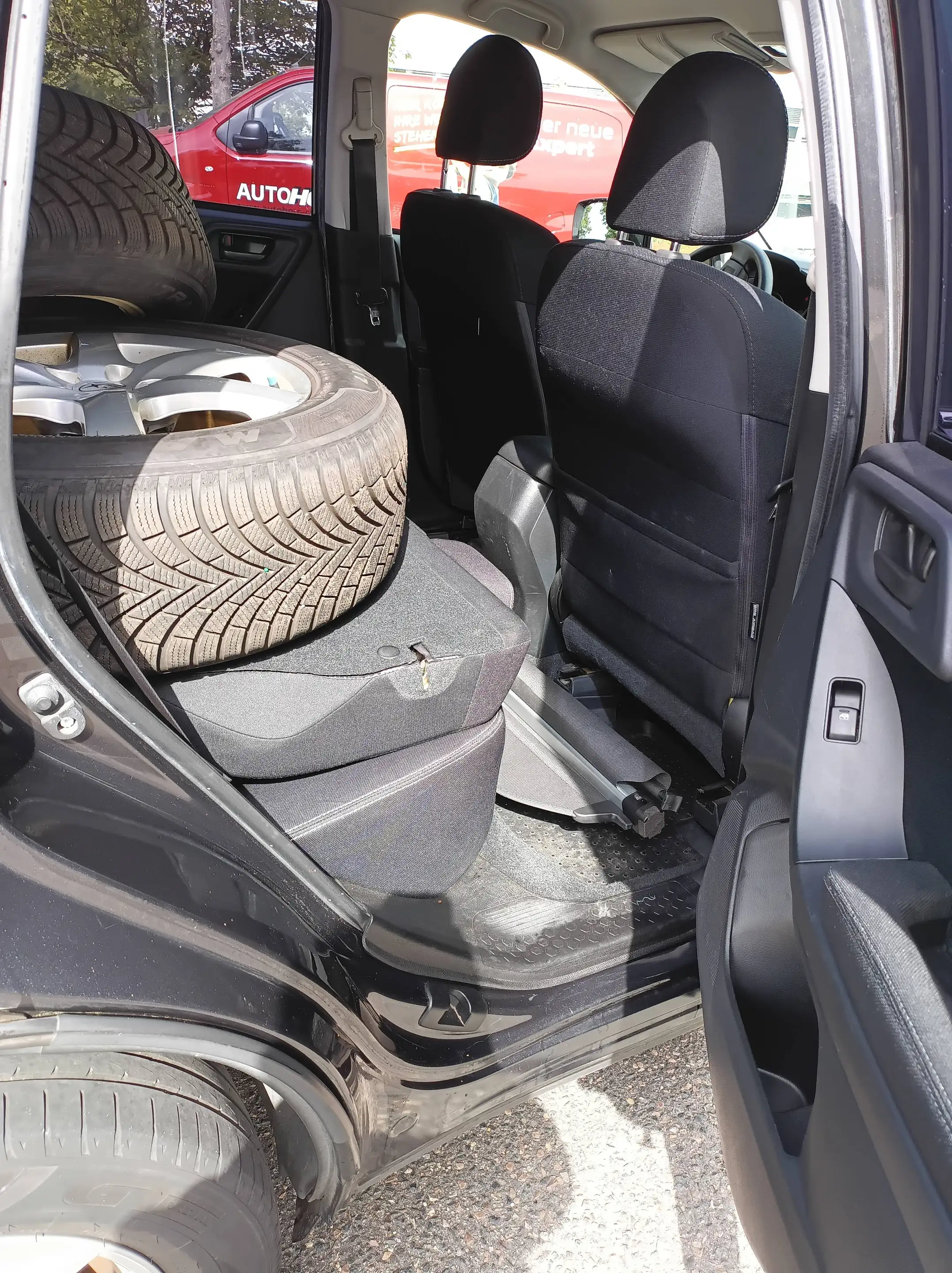 Subaru Forester Active — photo 10