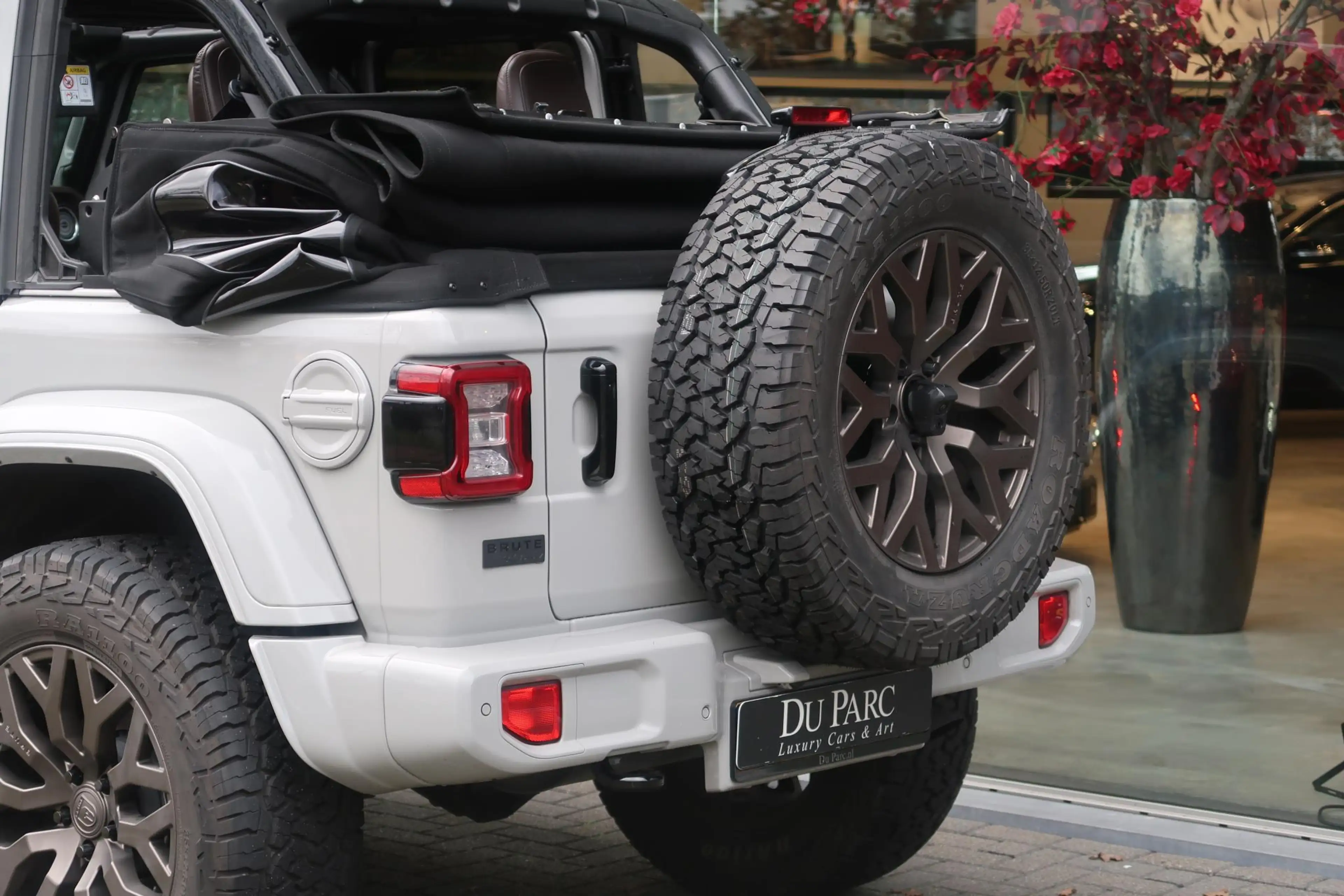 Jeep Wrangler BRUTE Richmond / Landaulette / Bruin Leder — photo 19