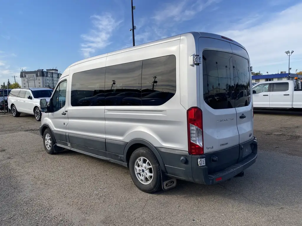 2016 Ford Transit T350 Medium Roof 148 | Rain Sensing Wipers | Rear — photo 7