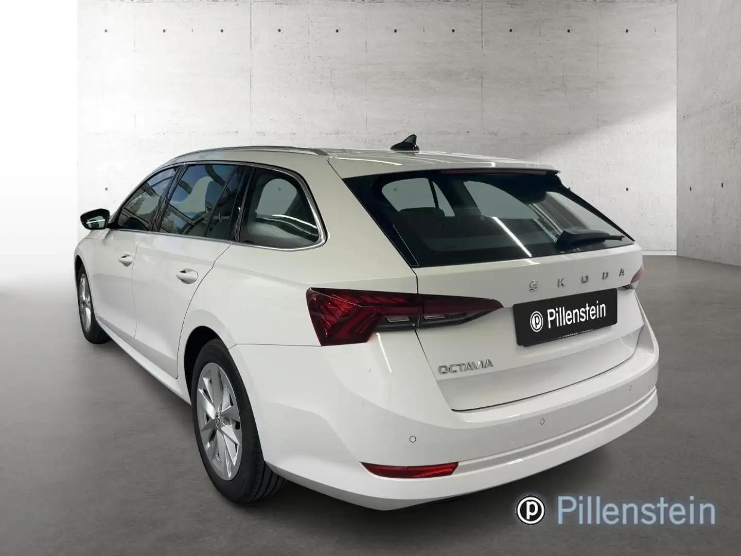 Skoda Octavia TDI DSG NAVI+AHK+ACC+HEAD+17" Weiß - 2