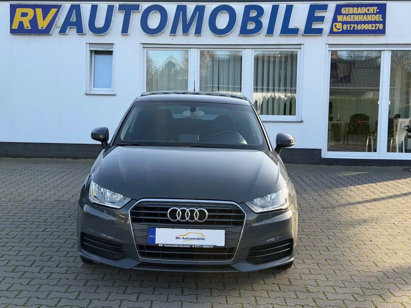 Audi A1 Sportback |Automatik|Navi|Shz Grau - 1