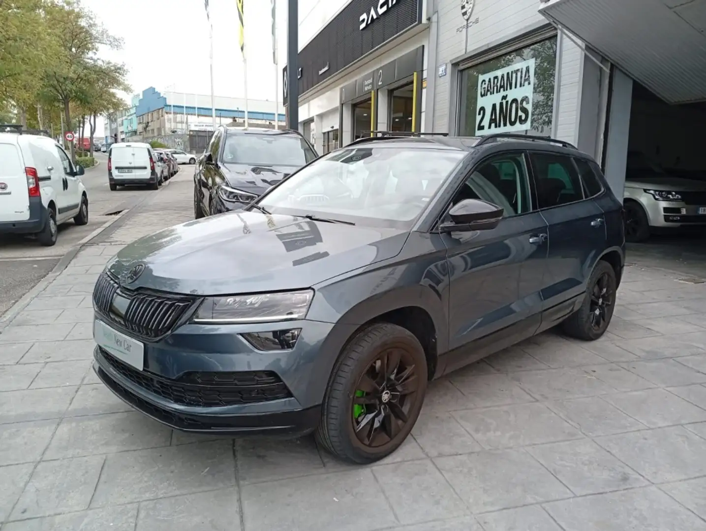 Skoda Karoq 1.5 TSI Style ACT Gris - 2