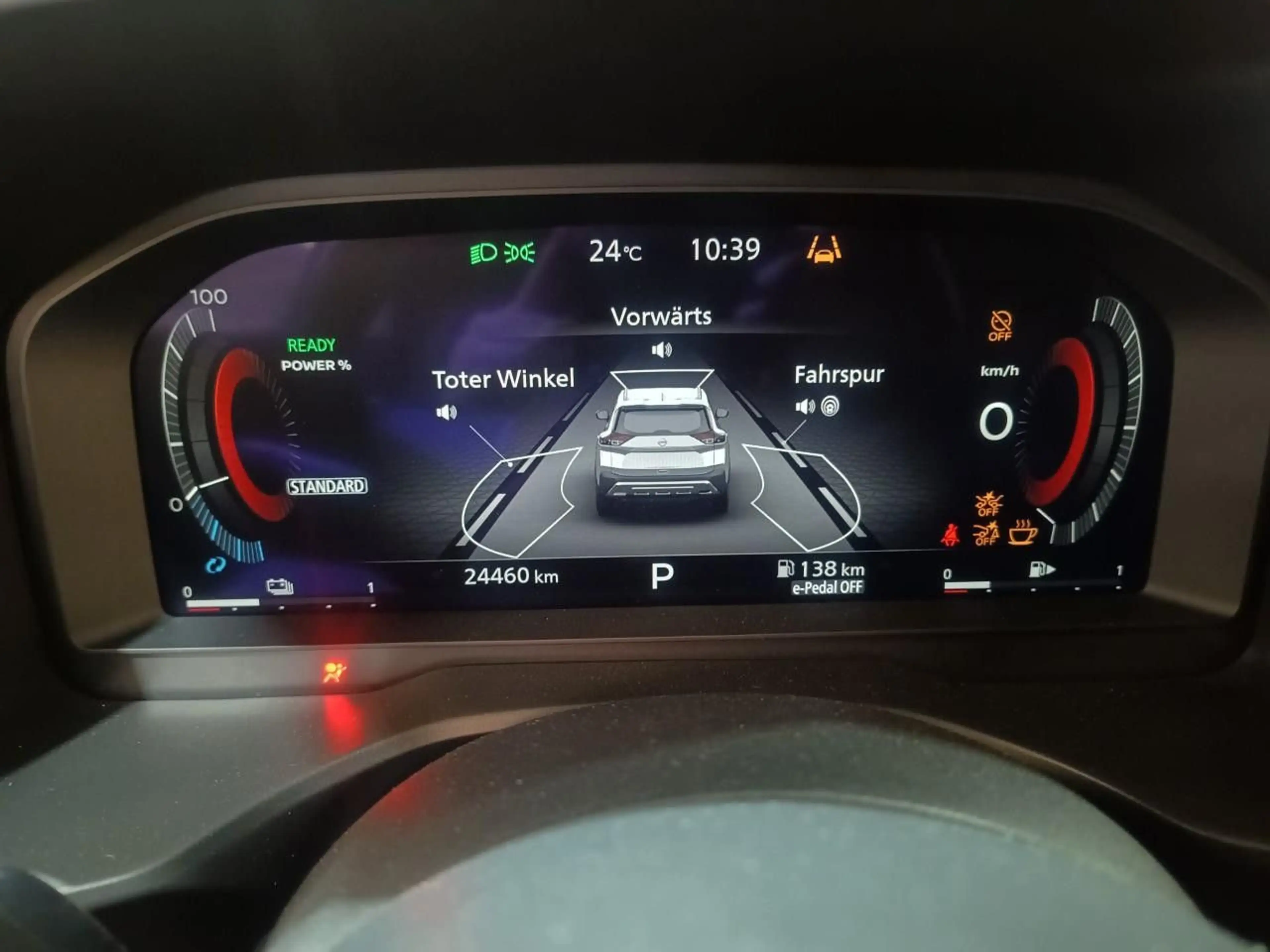 Nissan X-Trail e-Power e-4orce Tekna+ Panorama — photo 8