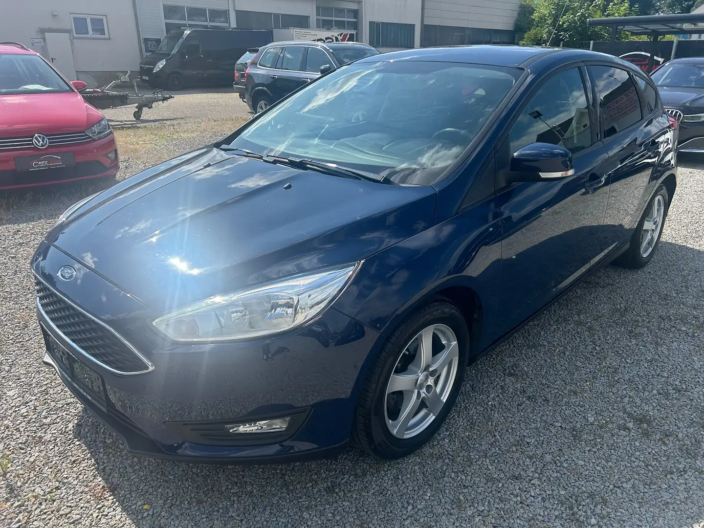 Ford Focus 1,6Ti-VCT Trend/GUTER ZUSTAND Blau - 1
