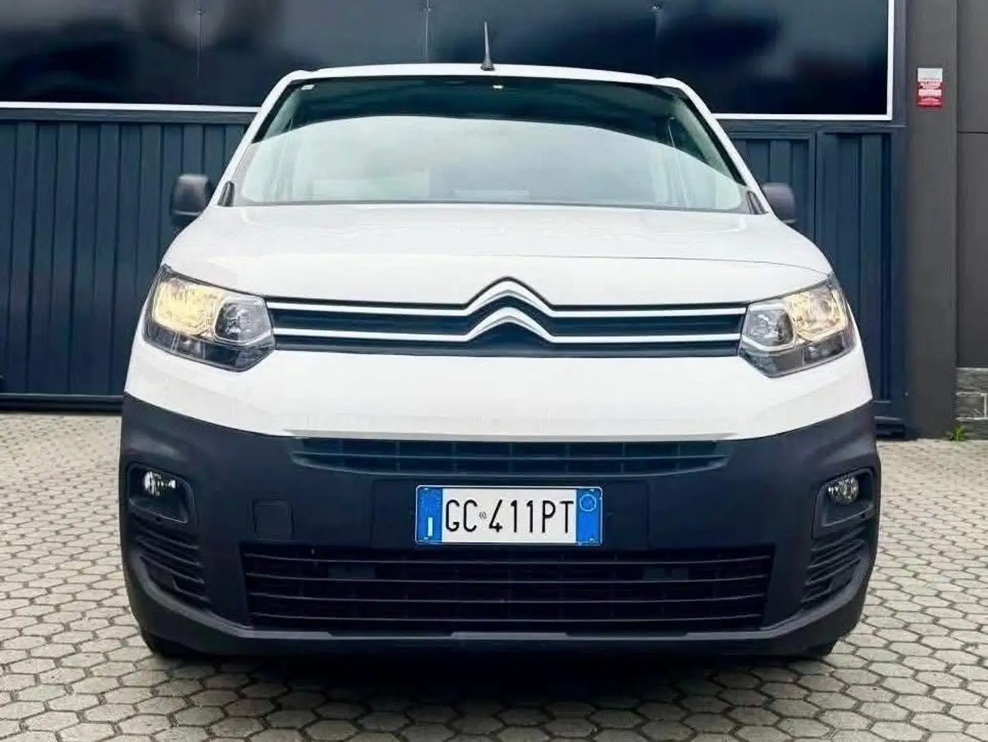 Citroen Berlingo CITROËN BERLINGO 1.5 BlueHDi 100CV S&S M CLUB Wit - 1