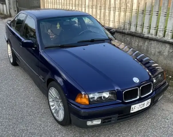 BMW 318