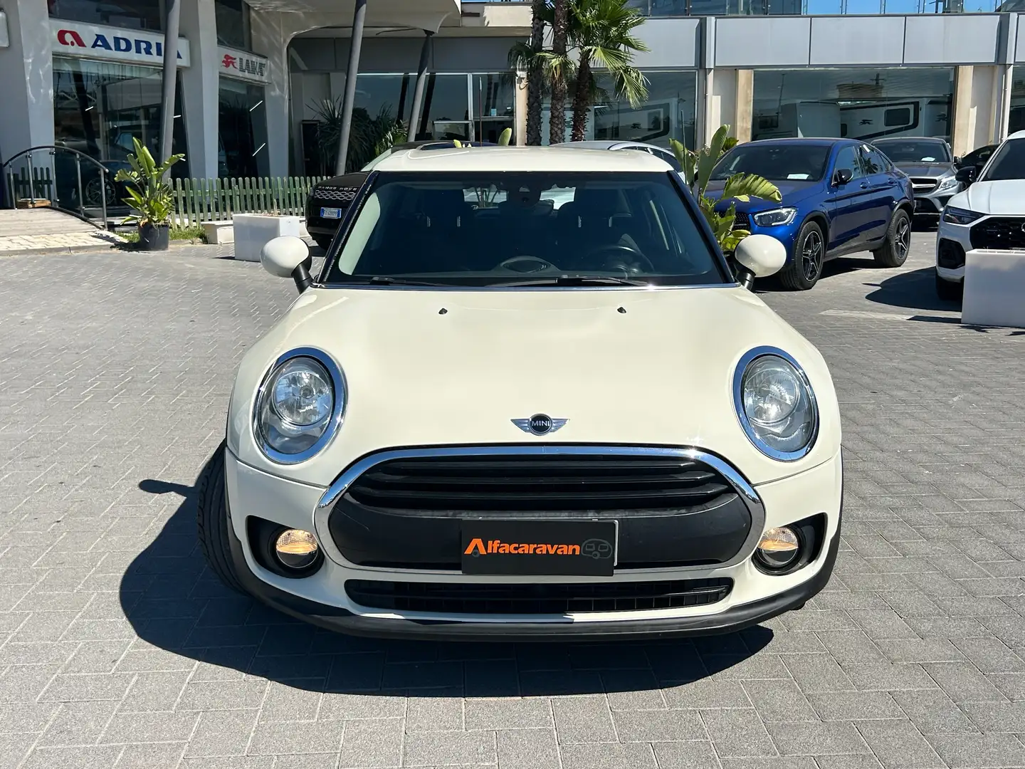 MINI One D Clubman Mini IV F54 Clubman 1.5 auto Beige - 2