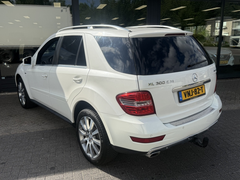 Mercedes-Benz ML 300 M-klasse CDI BlueEFF. — photo 7