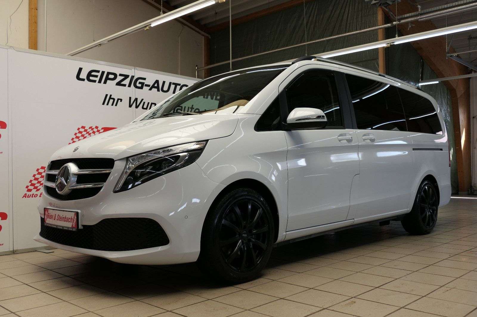 Second hand Mercedes Benz V-Class 