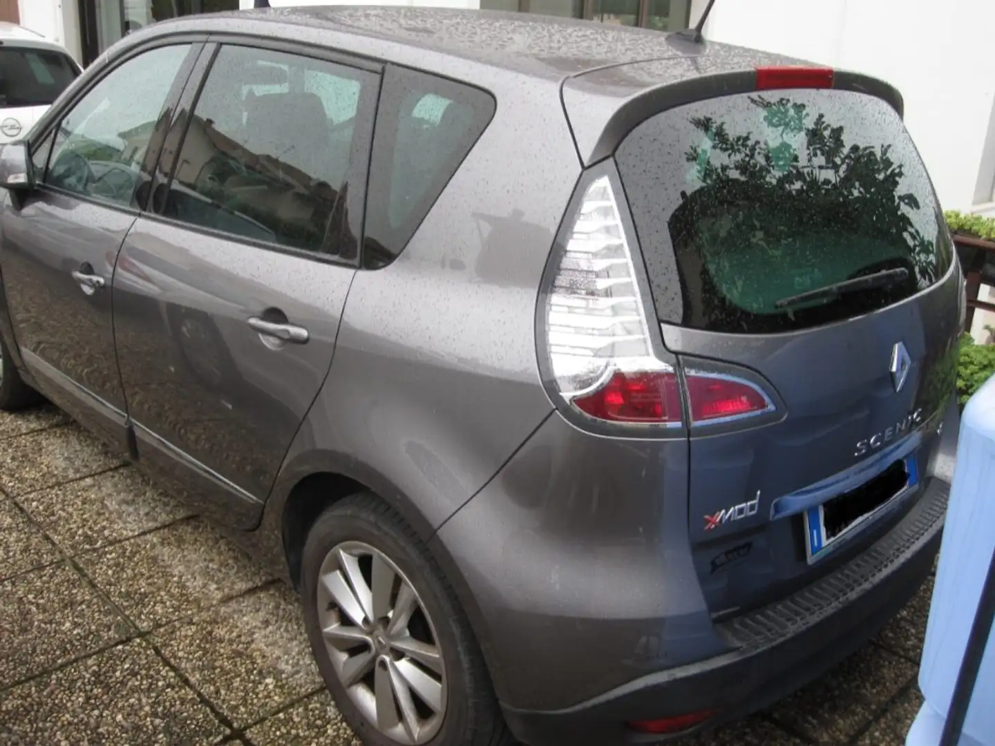 Renault Scenic 1.5 dCi 110CV 5 POSTI Gri - 2
