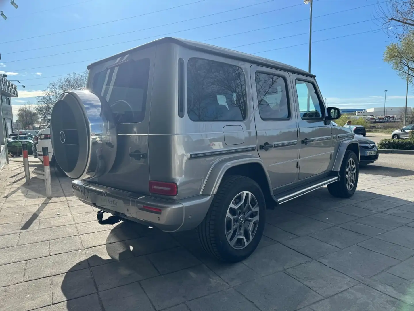 Mercedes-Benz G 450d Linea Exclusive Exterior 4Matic 9G-Tronic Beige - 2