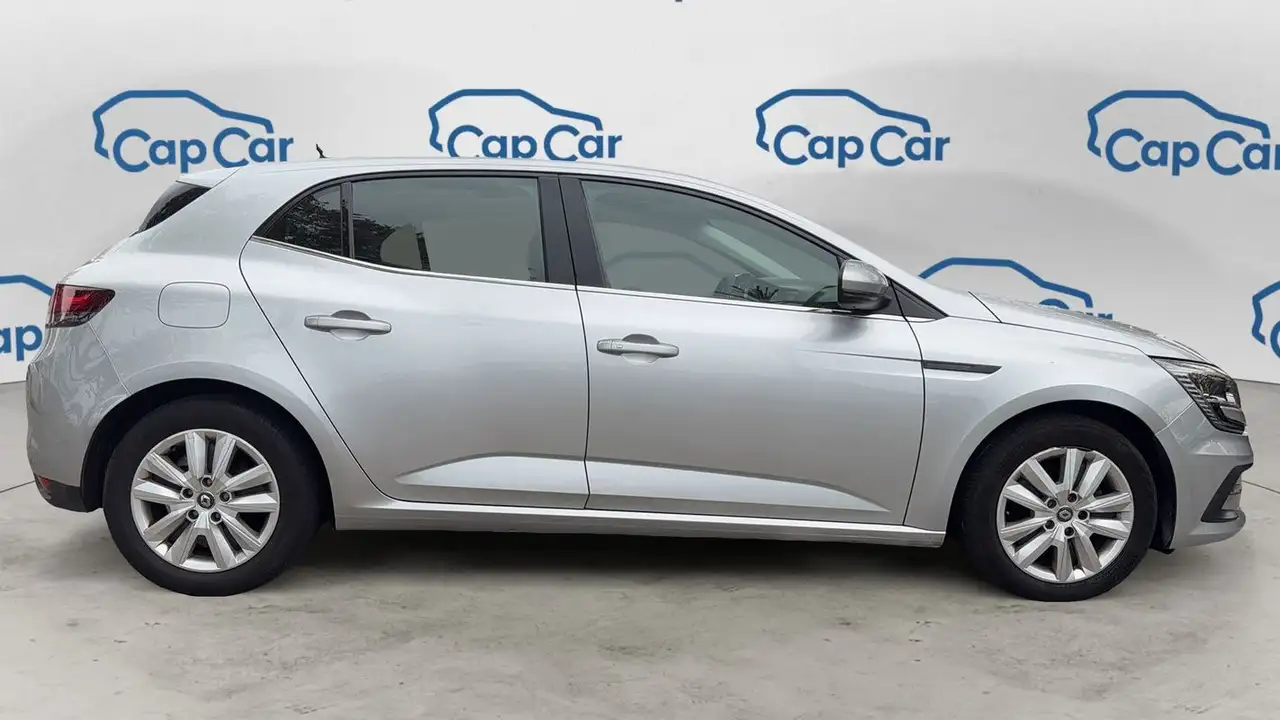 Renault Megane Berline — photo 4