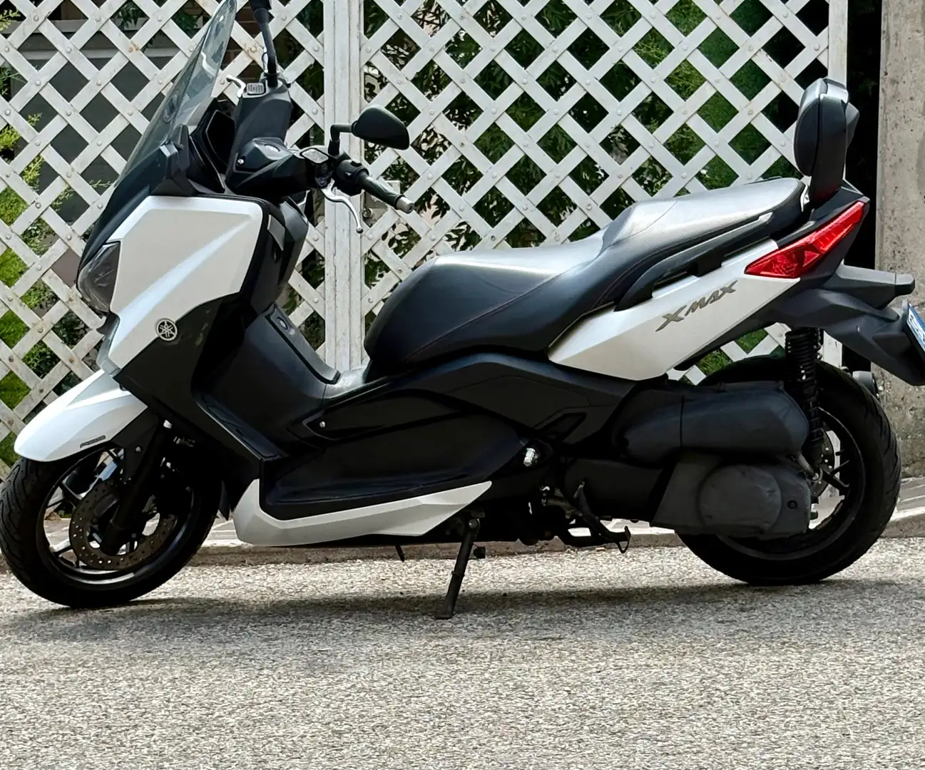 Yamaha X-Max 250 Abs Bianco - 1