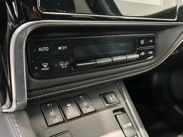 Toyota Auris view 15