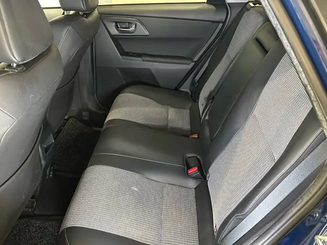 Toyota Auris view 12