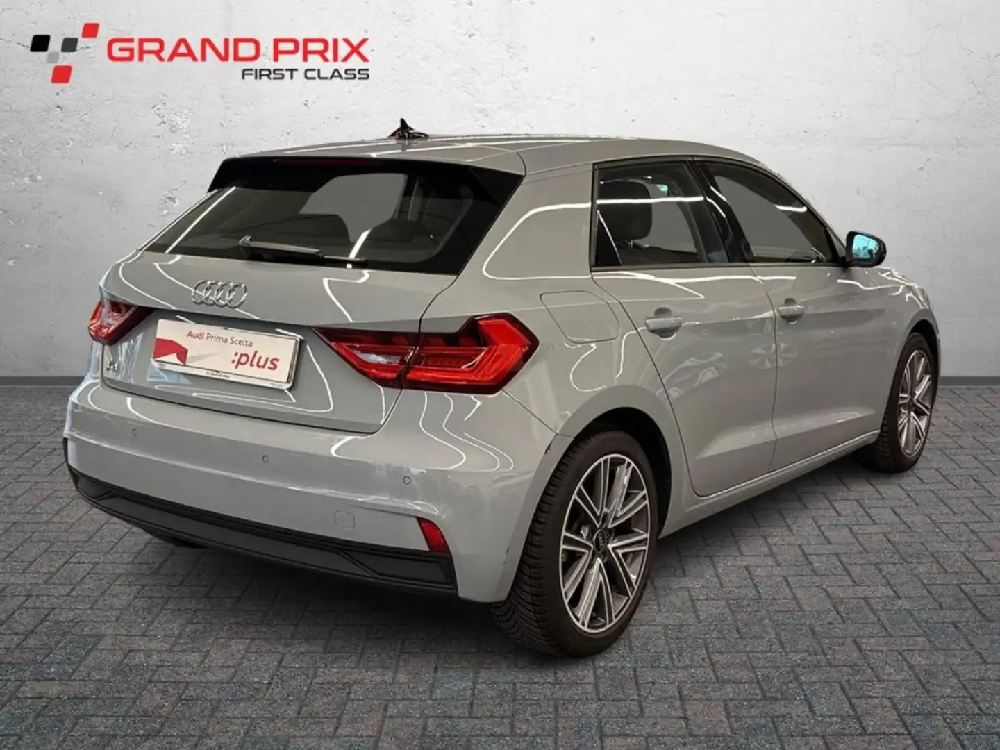 Audi A1 SPB 30 TFSI S tronic Admired Grigio - 2