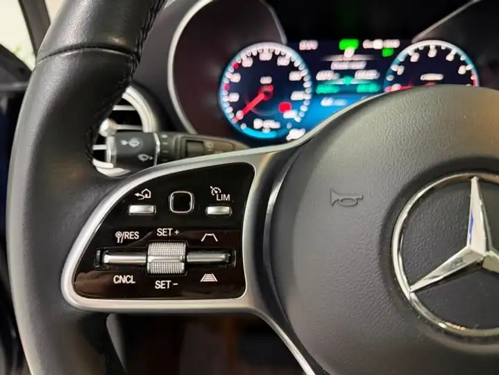 Mercedes-Benz GLC 2022, foto 4