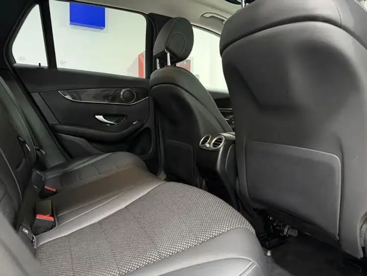 Mercedes-Benz GLC 2022, foto 14