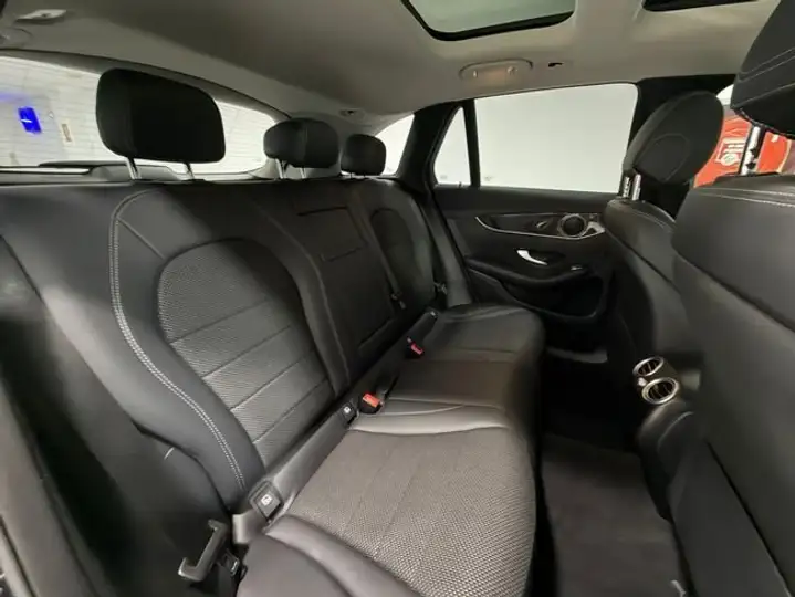 Mercedes-Benz GLC 2022, foto 20