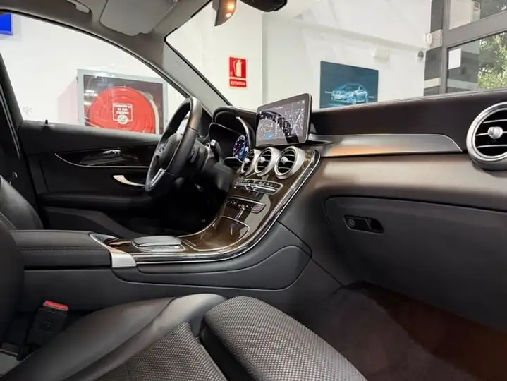 Mercedes-Benz GLC 2022, foto 15