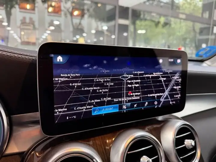 Mercedes-Benz GLC 2022, foto 8