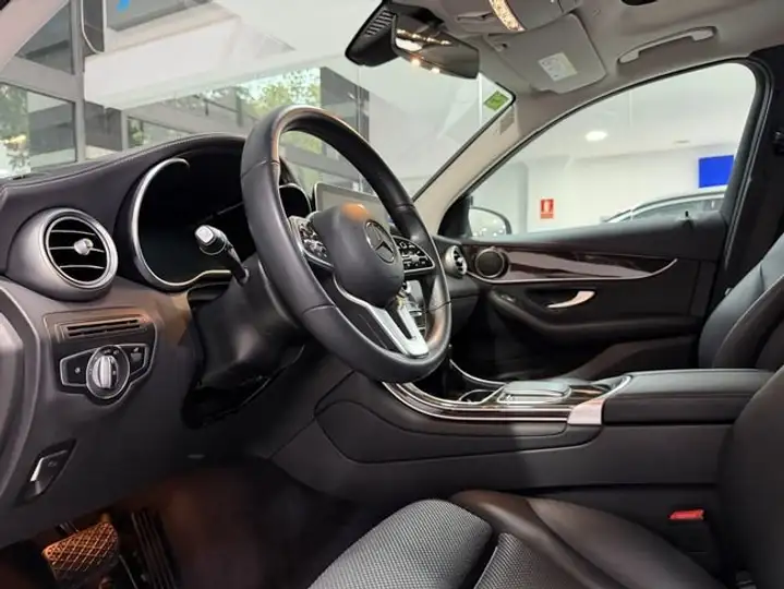 Mercedes-Benz GLC 2022, foto 3