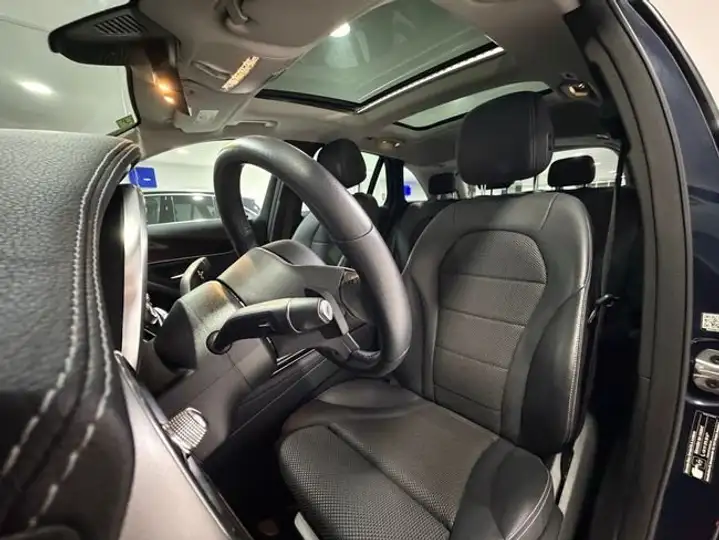 Mercedes-Benz GLC 2022, foto 18