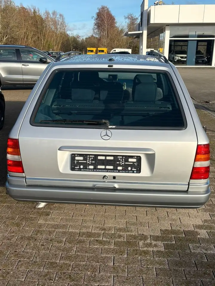Miniature 4
