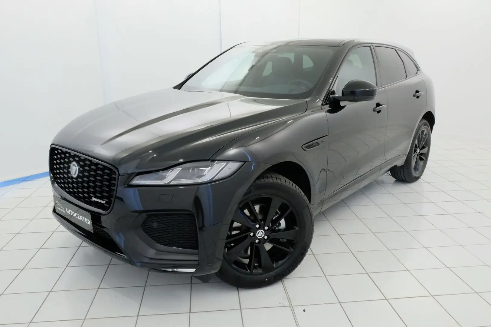 Jaguar F-Pace 2.0 D 163 CV AWD aut. R-Dynamic S Nero - 1