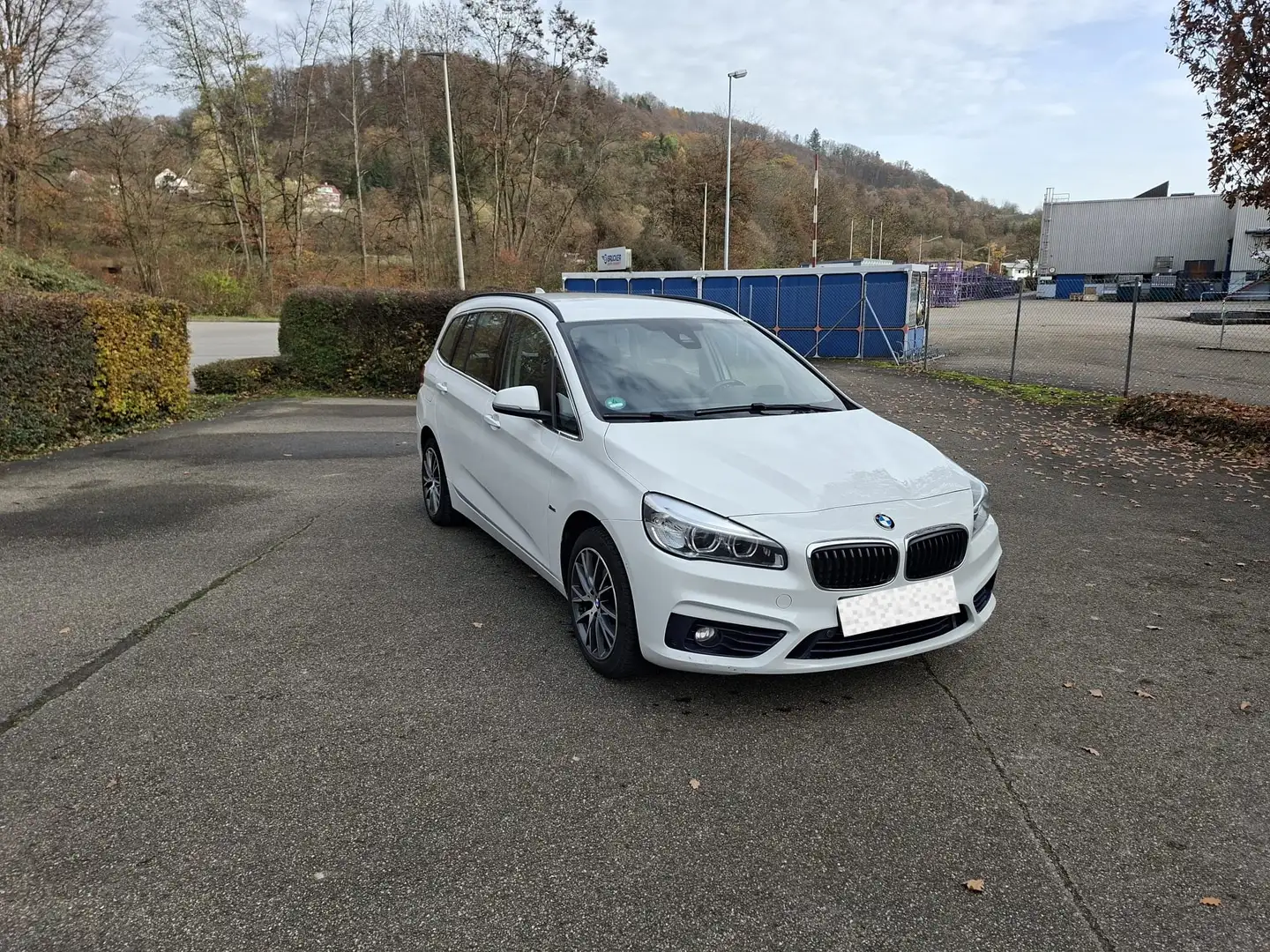 BMW 220 220d Gran Tourer Aut. Sport Line Weiß - 2