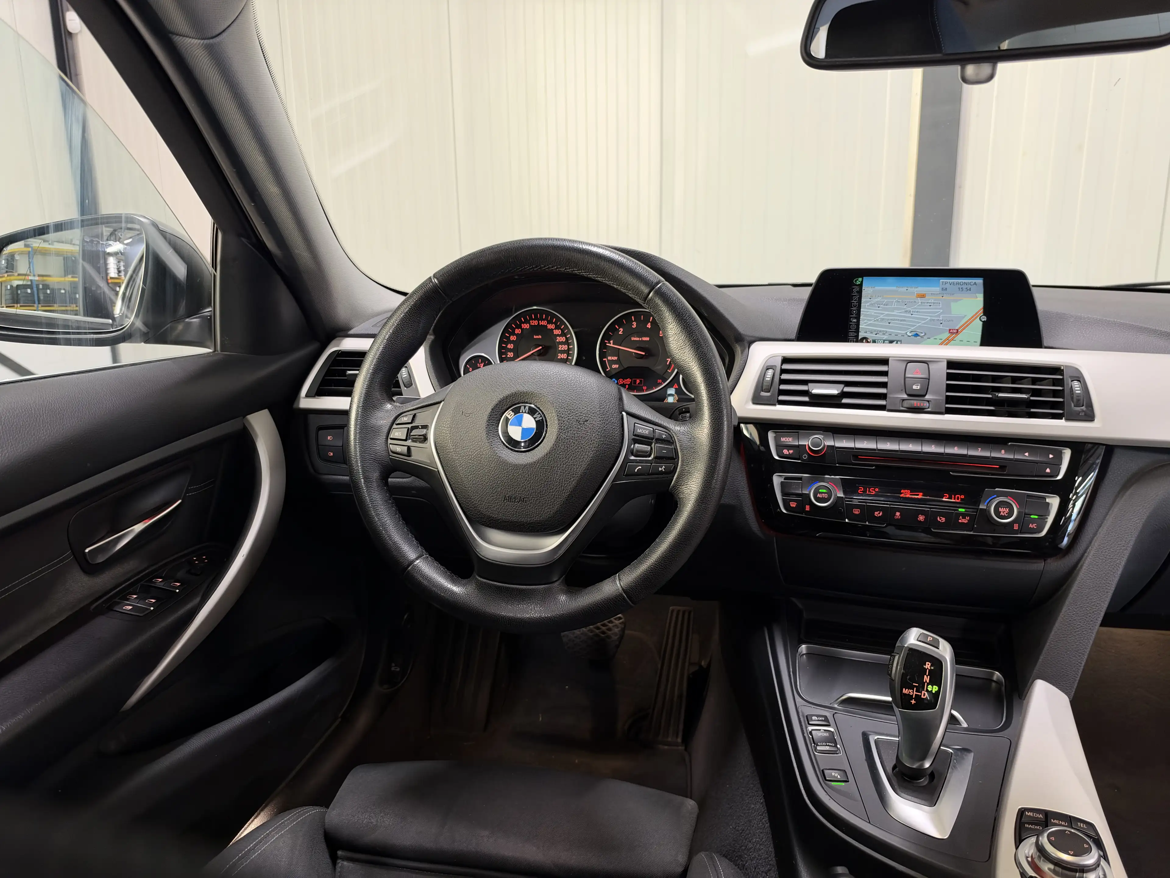 BMW 318 3-serie 318i Aut Sedan | Executive | Navi | Led — photo 3