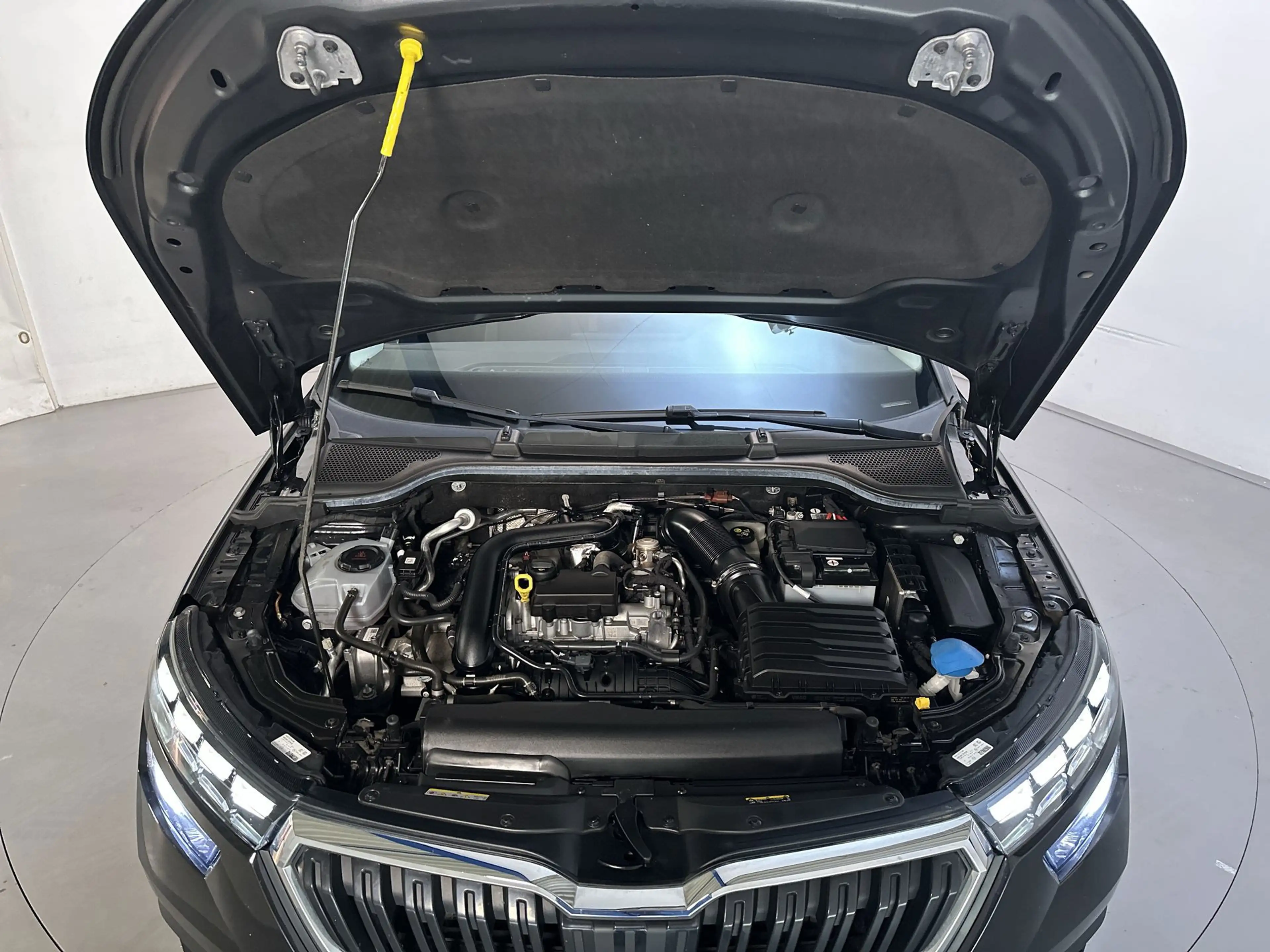 Skoda Kamiq 1.0 TSI 110pk DSG Business Edition LED Virtual Coc — photo 15