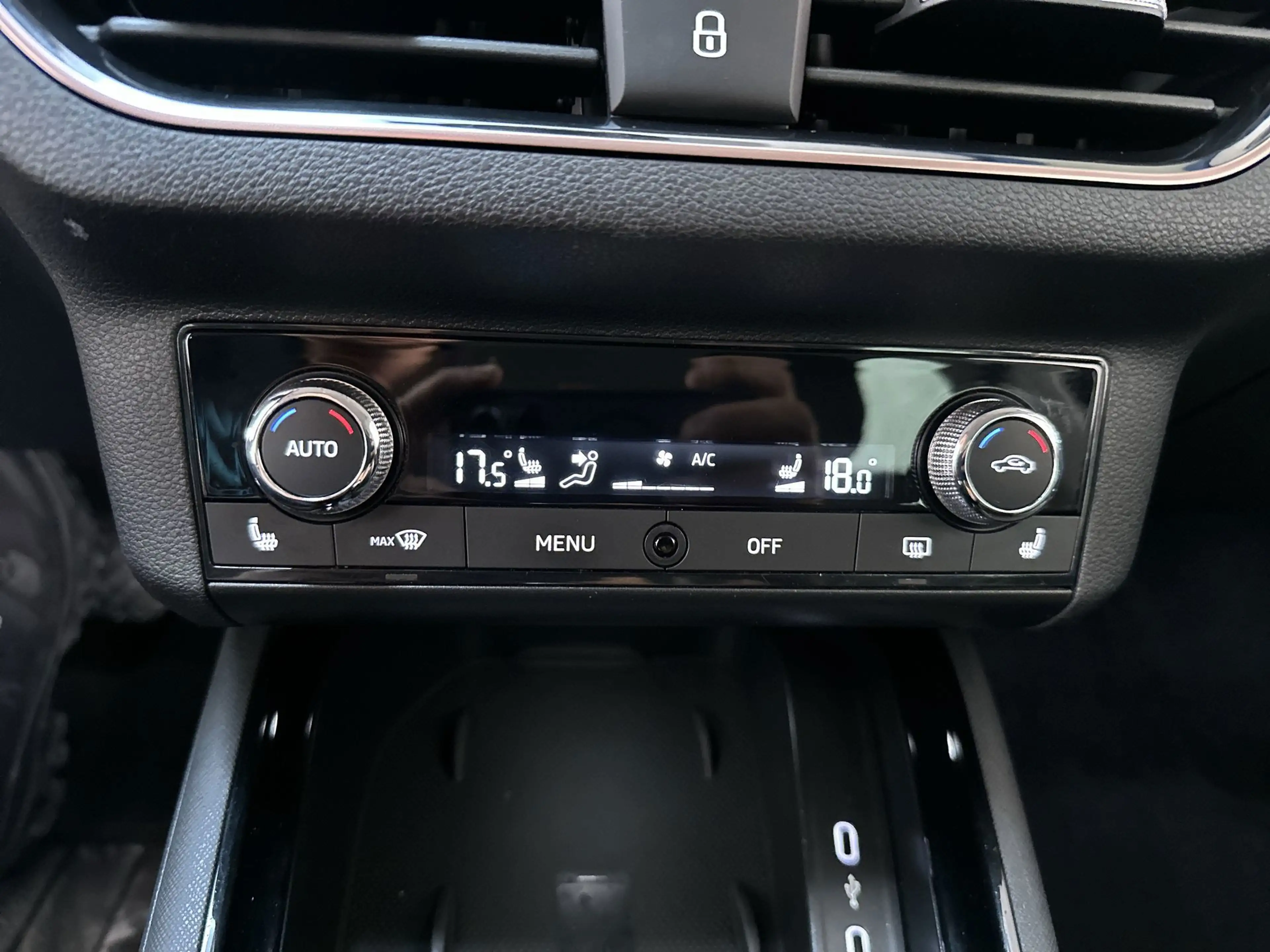 Skoda Kamiq 1.0 TSI 110pk DSG Business Edition LED Virtual Coc — photo 11