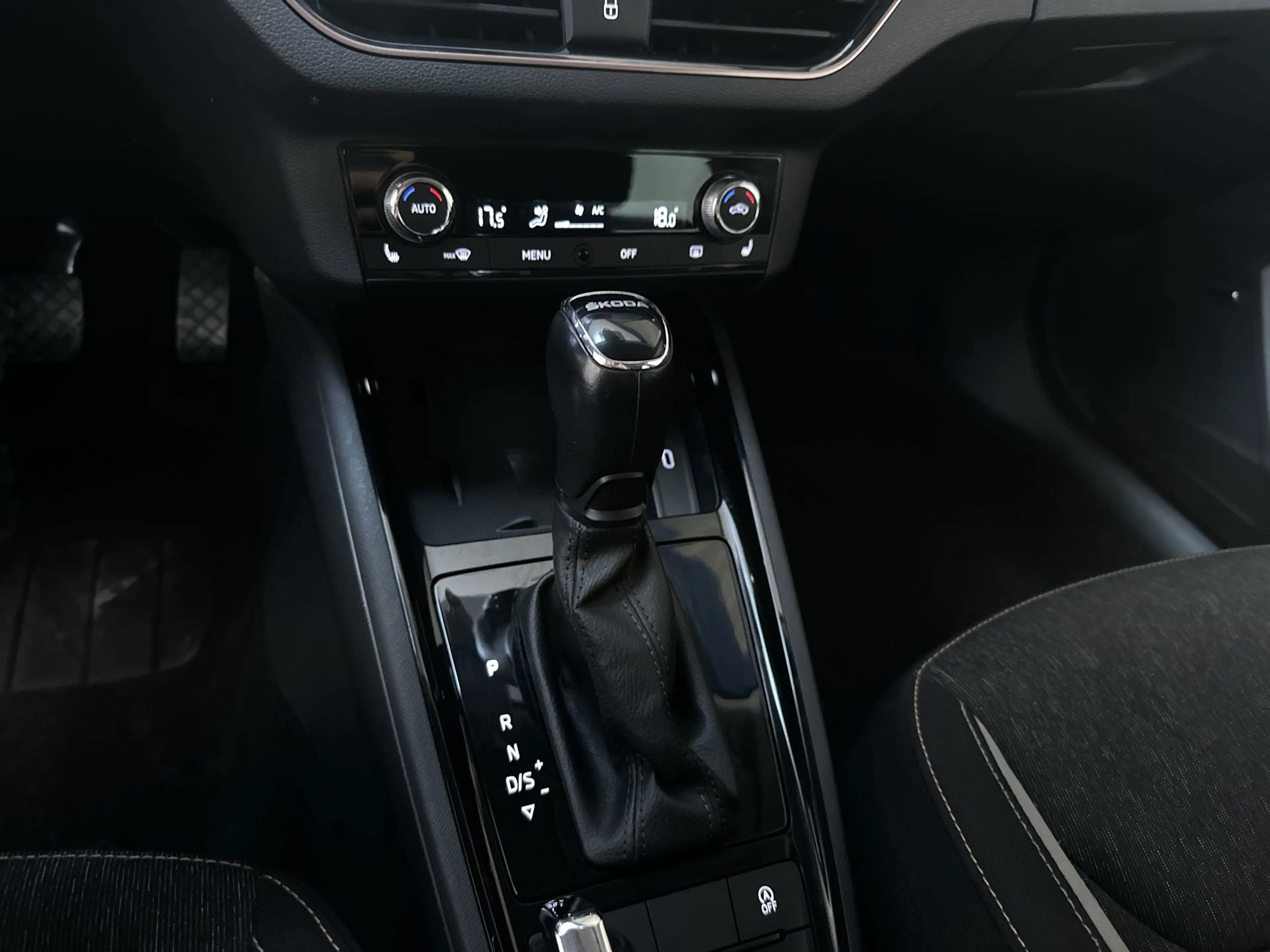 Skoda Kamiq 1.0 TSI 110pk DSG Business Edition LED Virtual Coc — photo 13