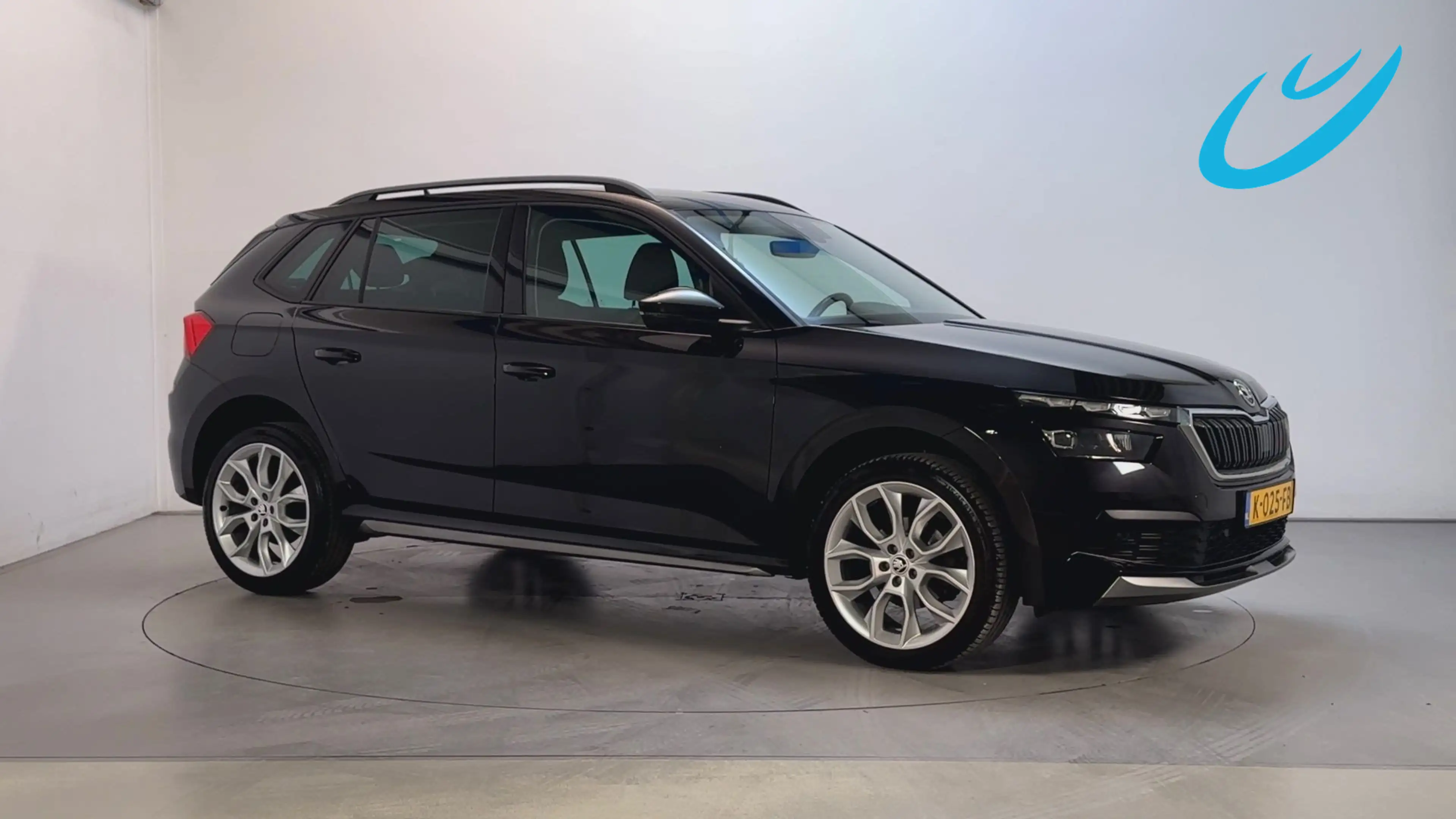 Skoda Kamiq 1.0 TSI 110pk DSG Business Edition LED Virtual Coc