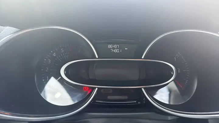 Renault Clio 2018, foto 15