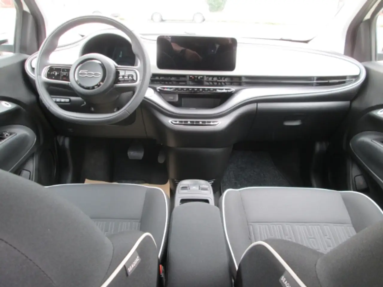 Fiat 500 E 118 PS Kamera DAB Android Apple CarPlay, миниатюра 8