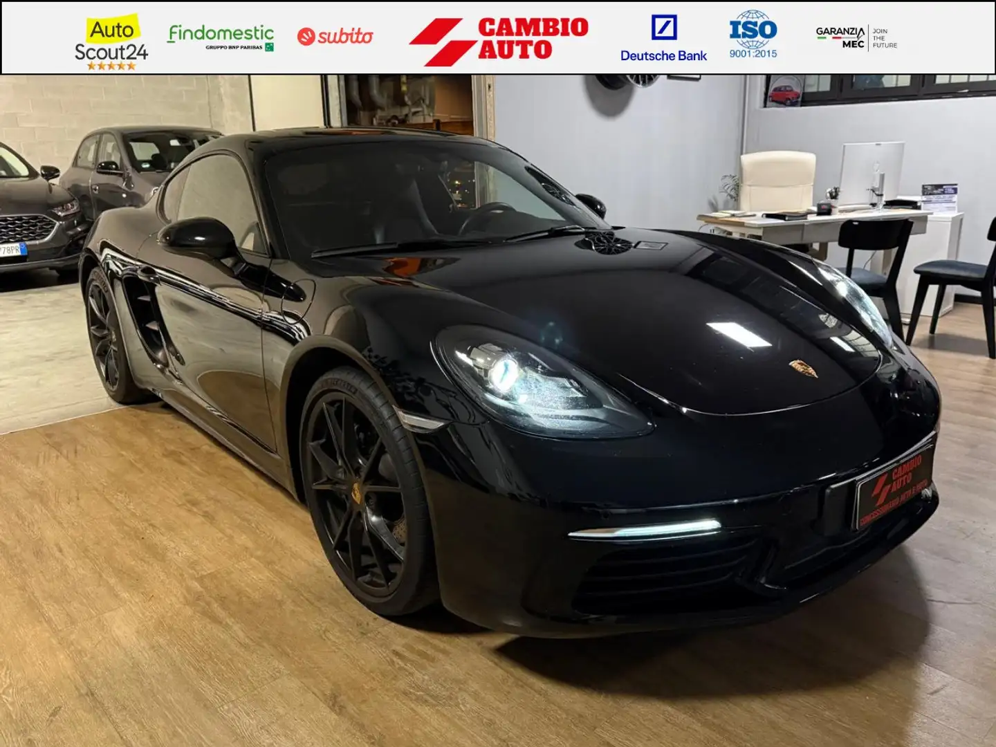 Porsche Cayman PROMO LEASING! 718 2.0 300cv pdk Zwart - 1