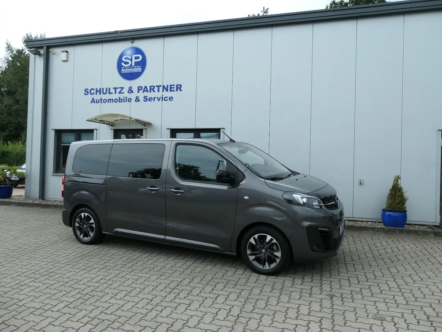 Opel Zafira Life -e Tourer M 6xSitze, Rollstuhl Lift Szary - 2