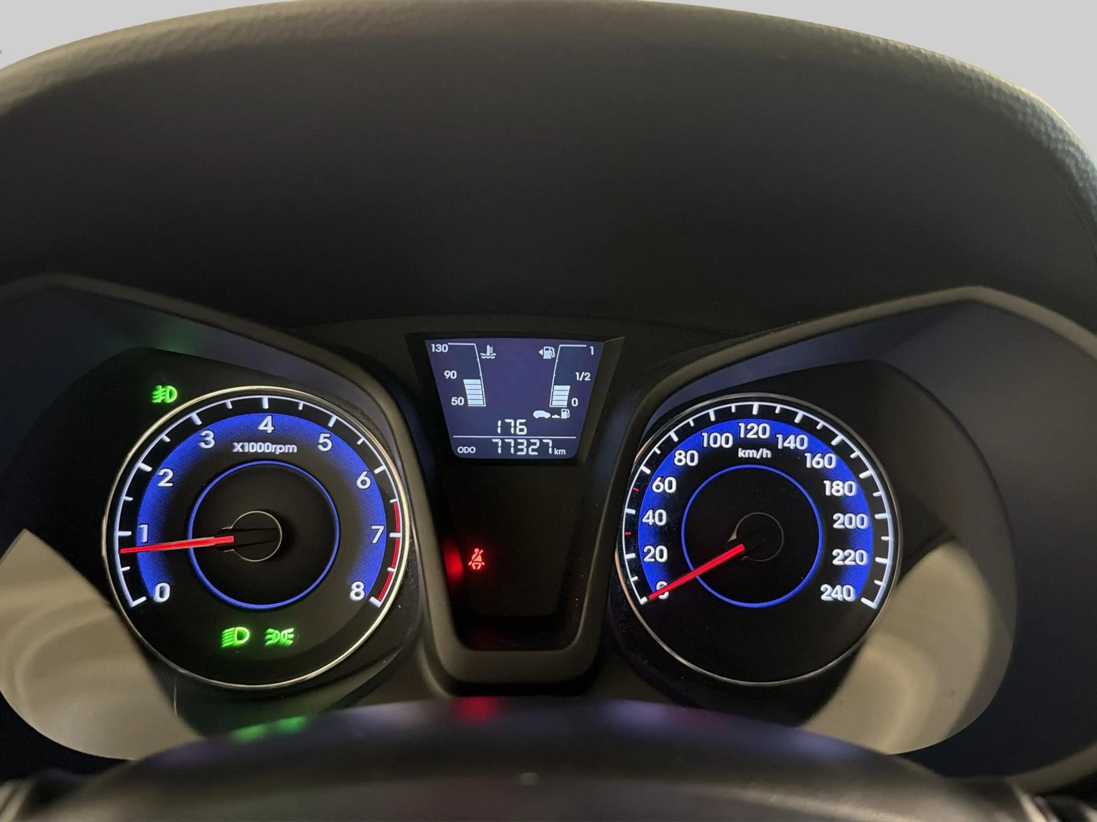 Hyundai iX20 1.4i Go! 2018 — photo 15