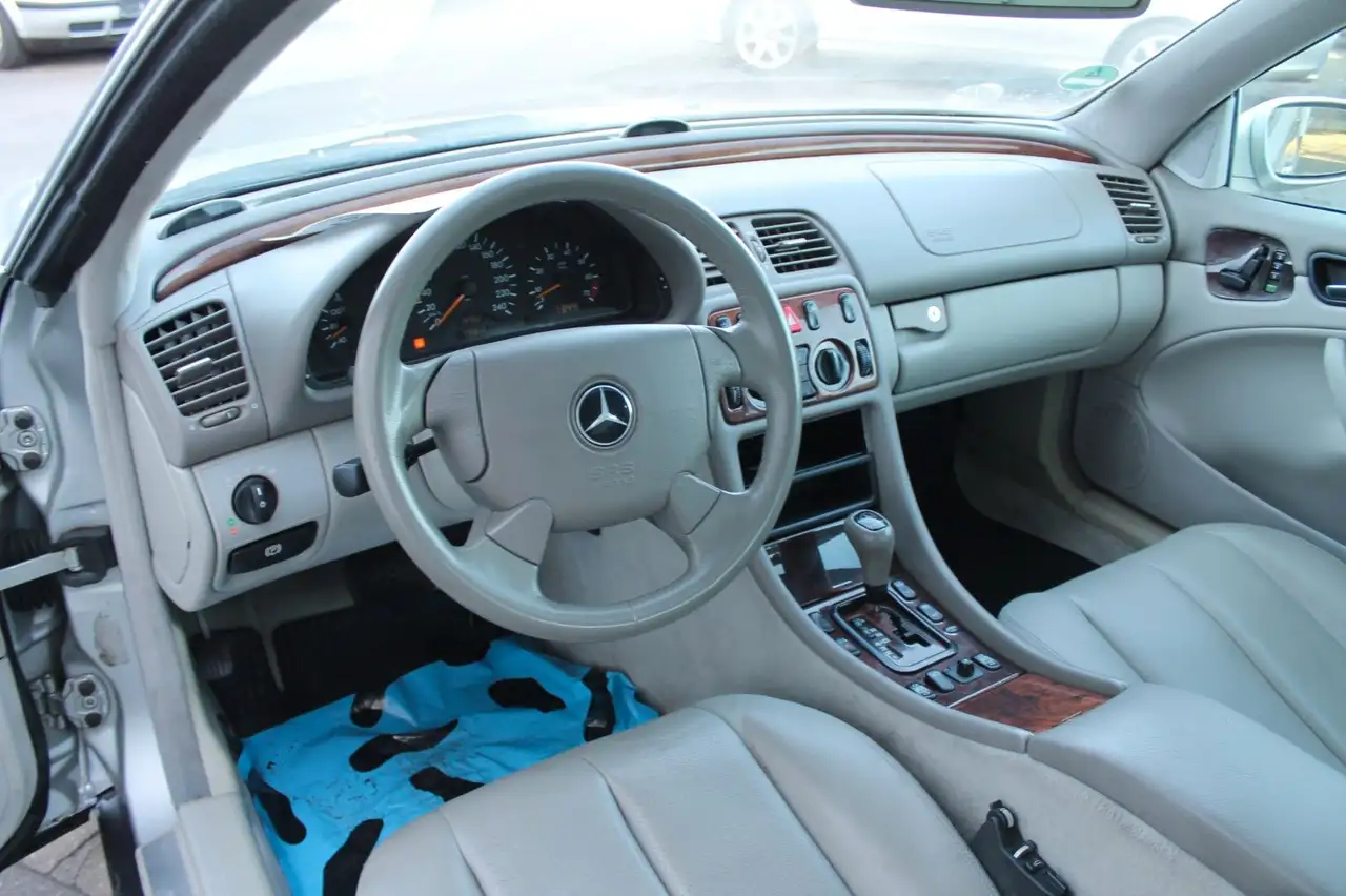 Mercedes-Benz CLK 200 ELEGANCE, foto 10