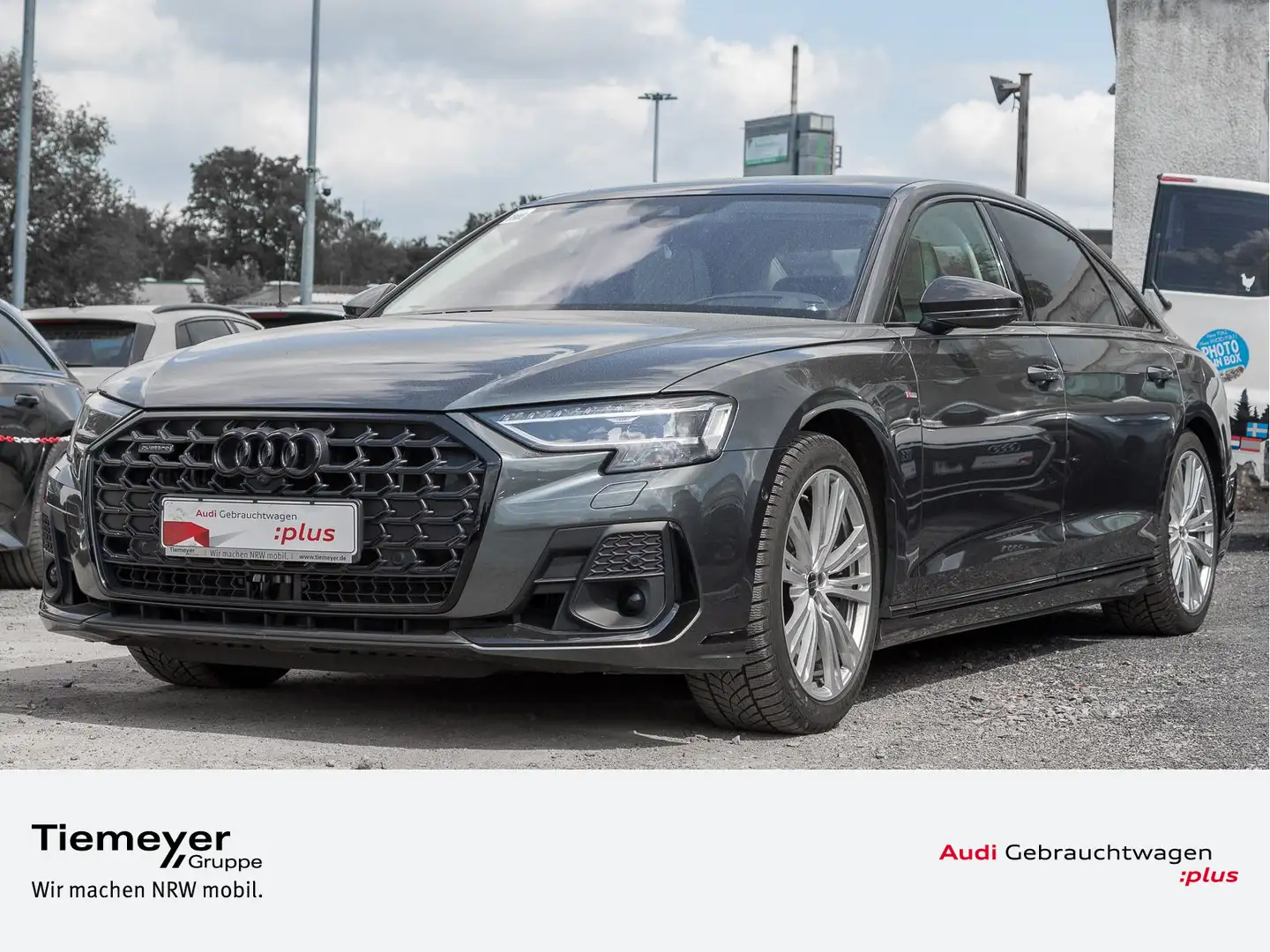 Audi A8 lang 60 TFSIe Q 2x S LINE NP177 PANO LM21 B&O Grau - 1