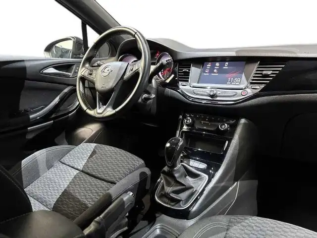 Opel Astra view 15
