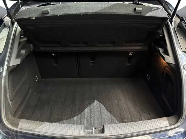 Opel Astra view 7