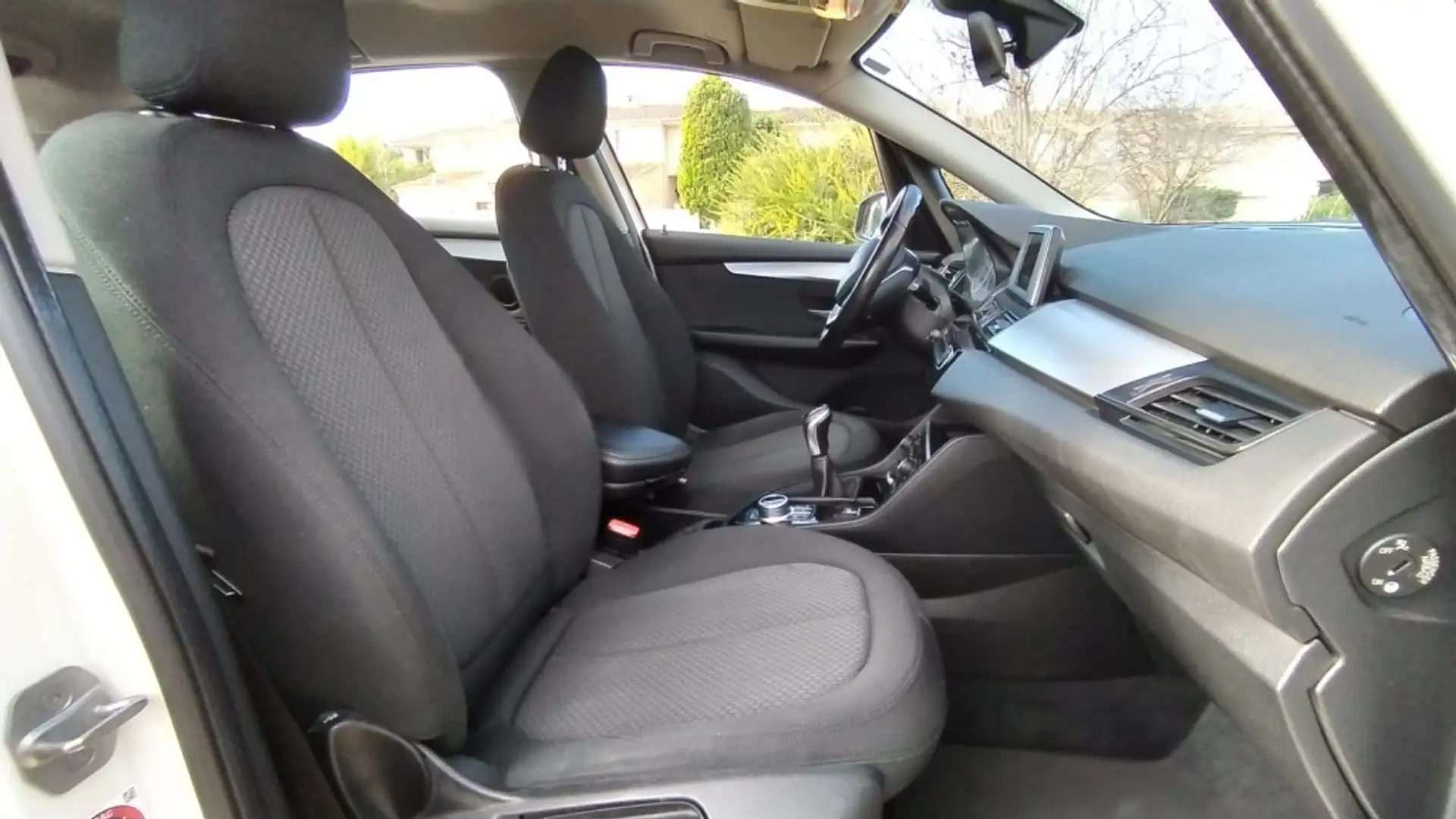 BMW 218 218d Active Tourer Business Wit - 2
