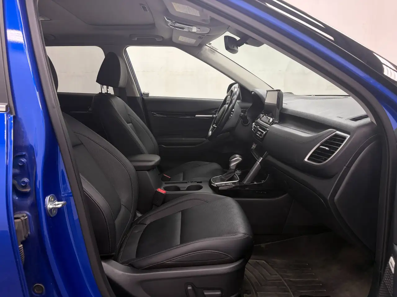 Kia Seltos снимка Kia Seltos