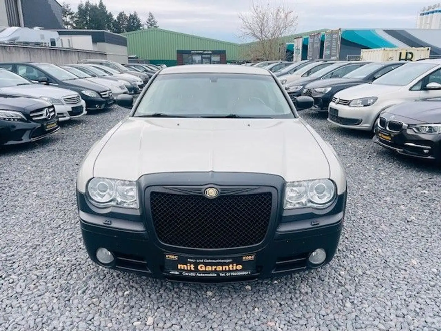 Chrysler 300C Touring 3.0 CRD Automatik*AHK*NAVI*Xenon Grau - 2