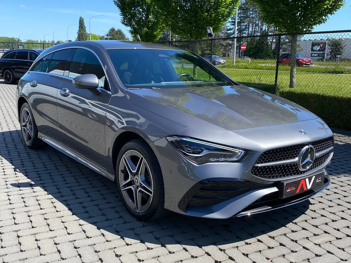 Mercedes-Benz CLA 250 e 8G Plug-in AMG Dodeh./KeylessGo/Ambiente/Trekh. Gris - 1